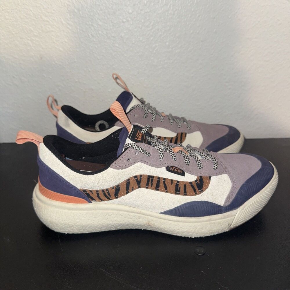 Vans UltraRange Exo SE Women’s Sz 8.5 Animal Stripes Outdoor Athletic Shoes